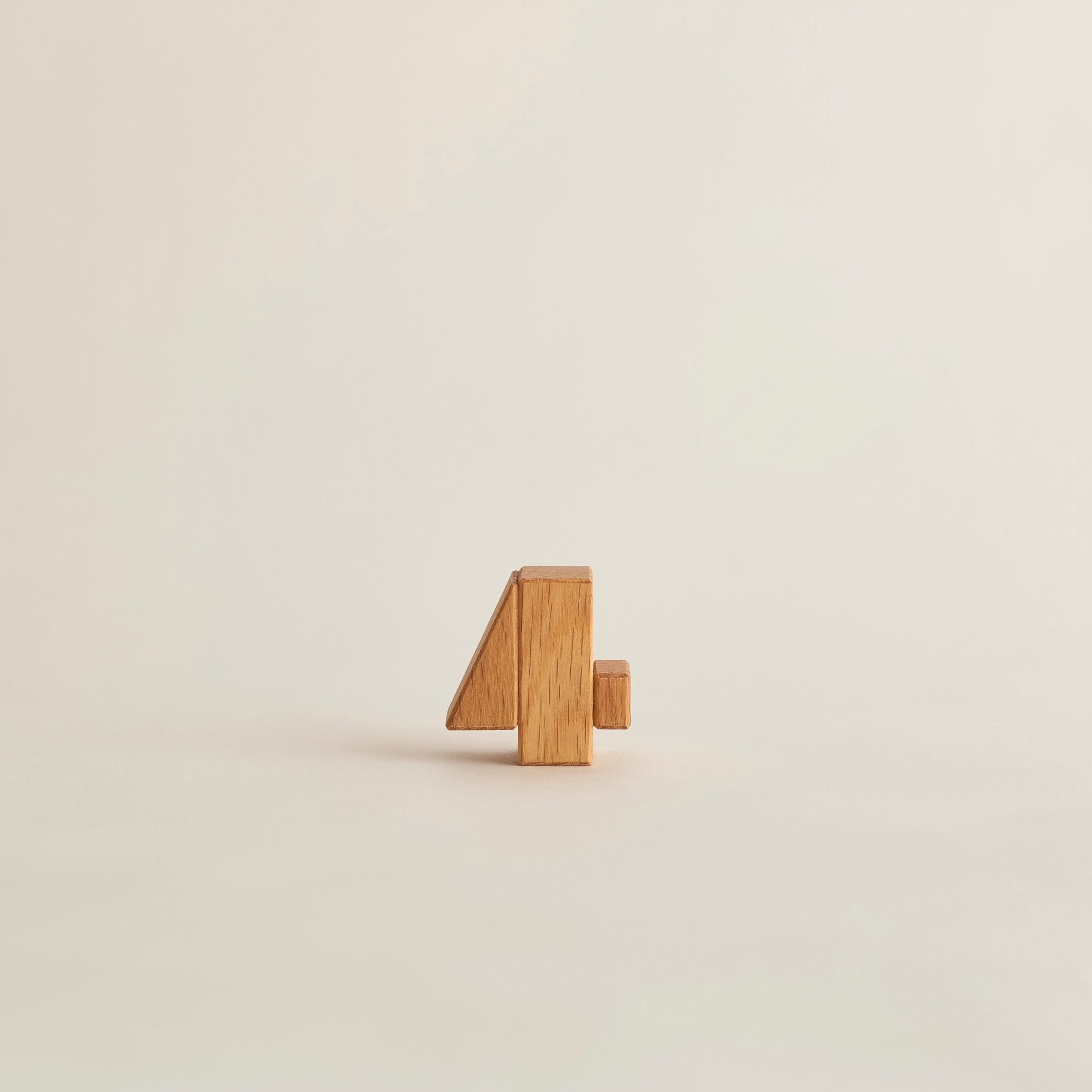 4